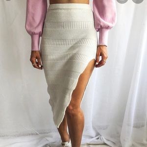 COPY - White skirt